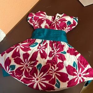 Girls dress